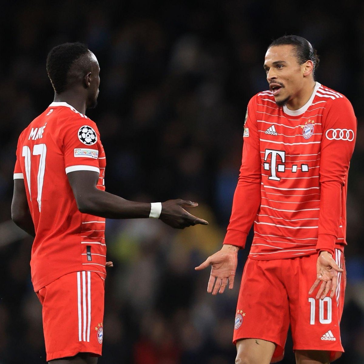 SomosAnalistas_'s tweet photo. ¡OTRA VEZ SADIO! 🙄

Informa el diario Bild que Sadio Mané y Leroy Sané tuvieron una fuerte discusión que llegó a los golpes en los vestidores luego de la derrota vs Manchester City https://t.co/sgfZWtUfKl