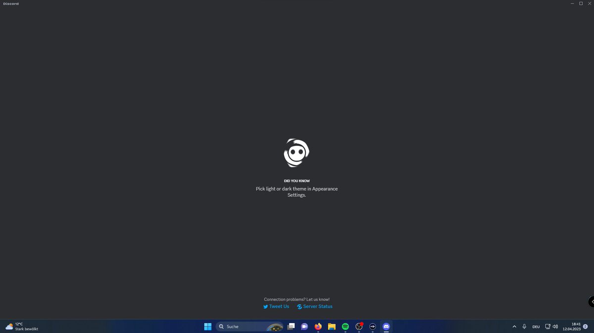 Wendunq's tweet photo. @discord Im stuck in loading screen, already restarted my pc. https://t.co/qp4EiteArk