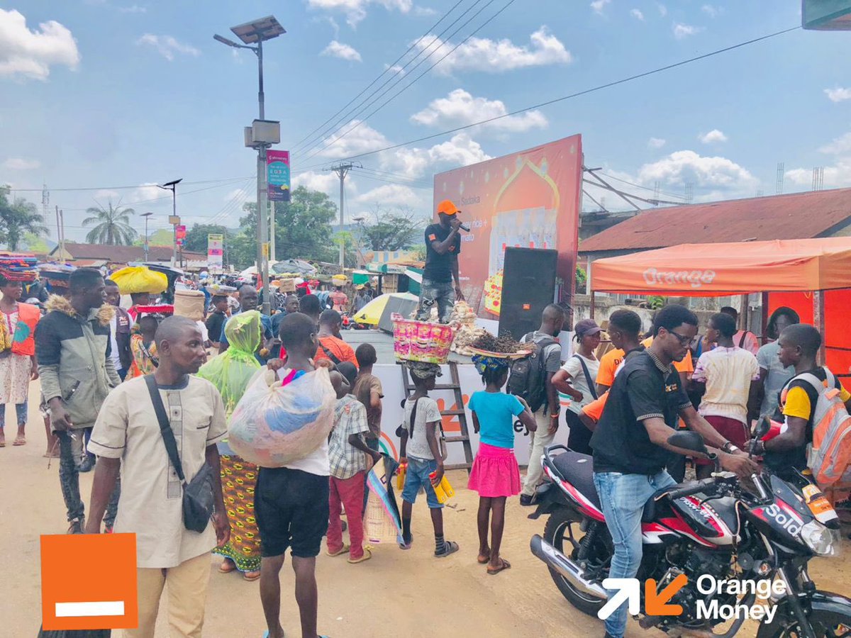 BamiStevens's tweet photo. RamadanSadaka live draw and Cooking preparation on going now in Kenema
OrangeCares🤲❤️💯 https://t.co/UTl0EW1PBJ