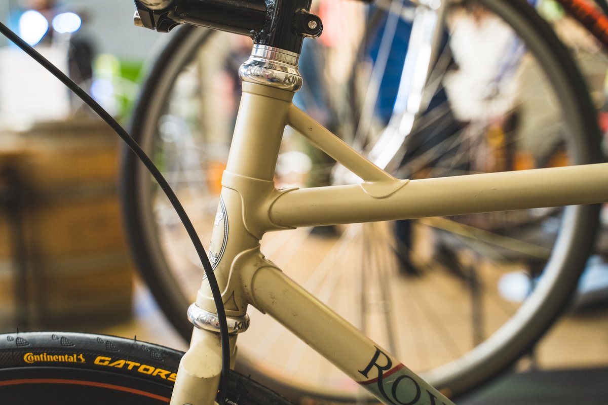 Check out the ATW Builds Showcase! The full photoset is now live on the blog!

velo-orange.com/blogs/favorite…

#savethetrackbike