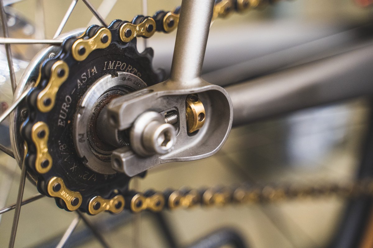 Velo_Orange's tweet photo. Check out the ATW Builds Showcase! The full photoset is now live on the blog!

https://t.co/RJ5pdh8swb

#savethetrackbike https://t.co/wiio4pJDrm