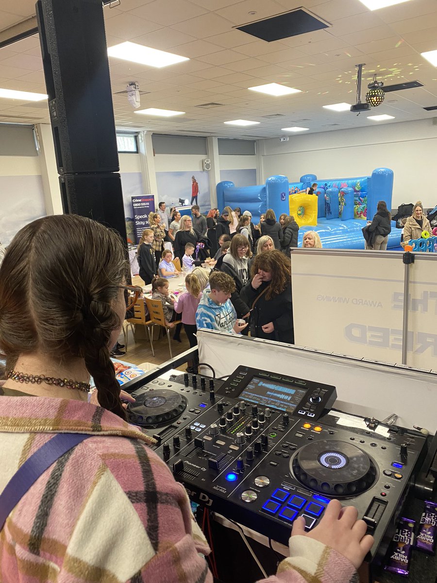MartinDibble's tweet photo. @BTPPontypridd  @YepsRCT  Great afternoon #WellbeingWednesday https://t.co/IBY86R724Z