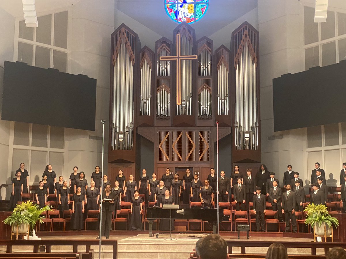 Cypress Falls HS tweet media