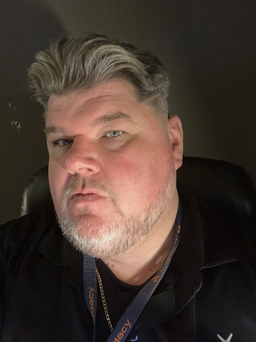 BDubKC's tweet photo. At the 2nd gig…
Face starting to thin back out…
Week 4 in progress
#EatingtoLive >>>>> #LoveingtoEat https://t.co/JnfY4OEzKv
