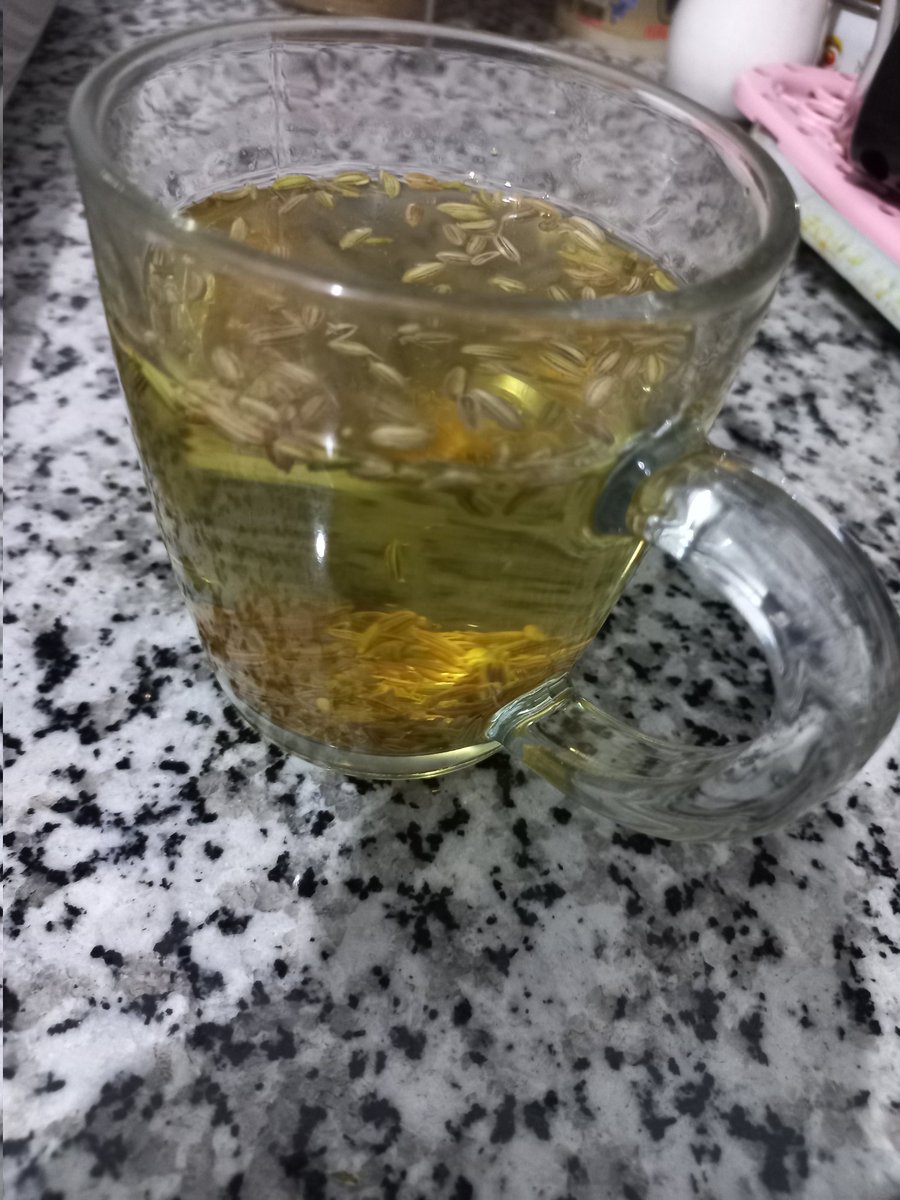 SerkanK16508934's tweet photo. ✅Rezene çayı aşı'ların yan etkisini atmanıza yardımcı olur yani Spike proteinin bağlanmasını engeller , 
✅Romalı gladyatör ler rezene çayını savaş  öncesi kullanırdı ve Romalı gladyatör lerin simgesidir https://t.co/oEgROfpRzJ