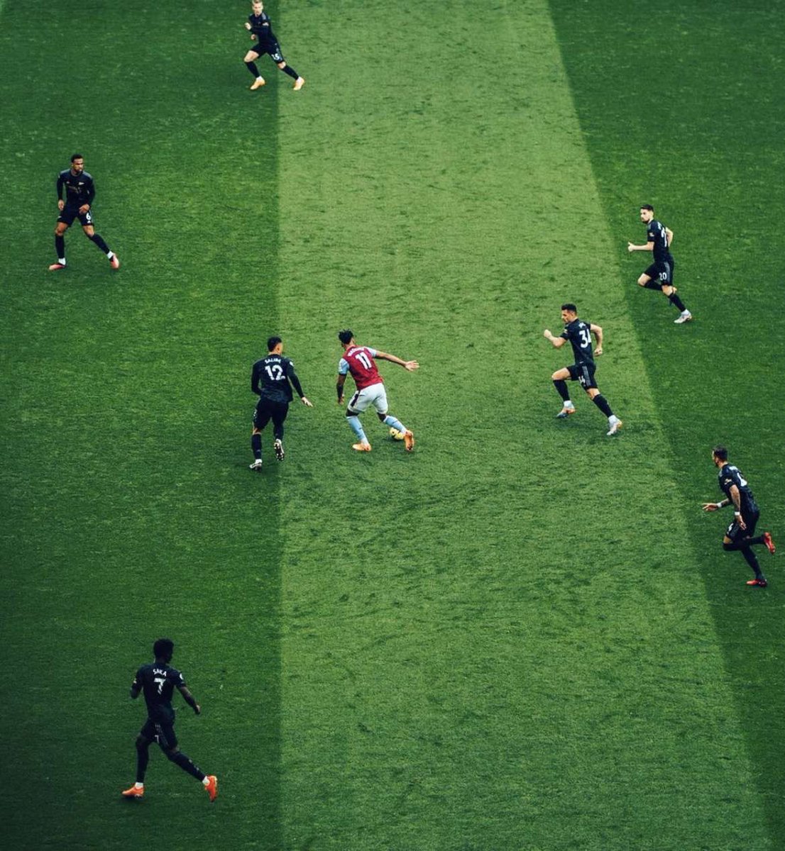 12cw04's tweet photo. What’s the coldest villa photo you have in your camera roll? #avfc 

I’ll start https://t.co/dfri3ChO8T