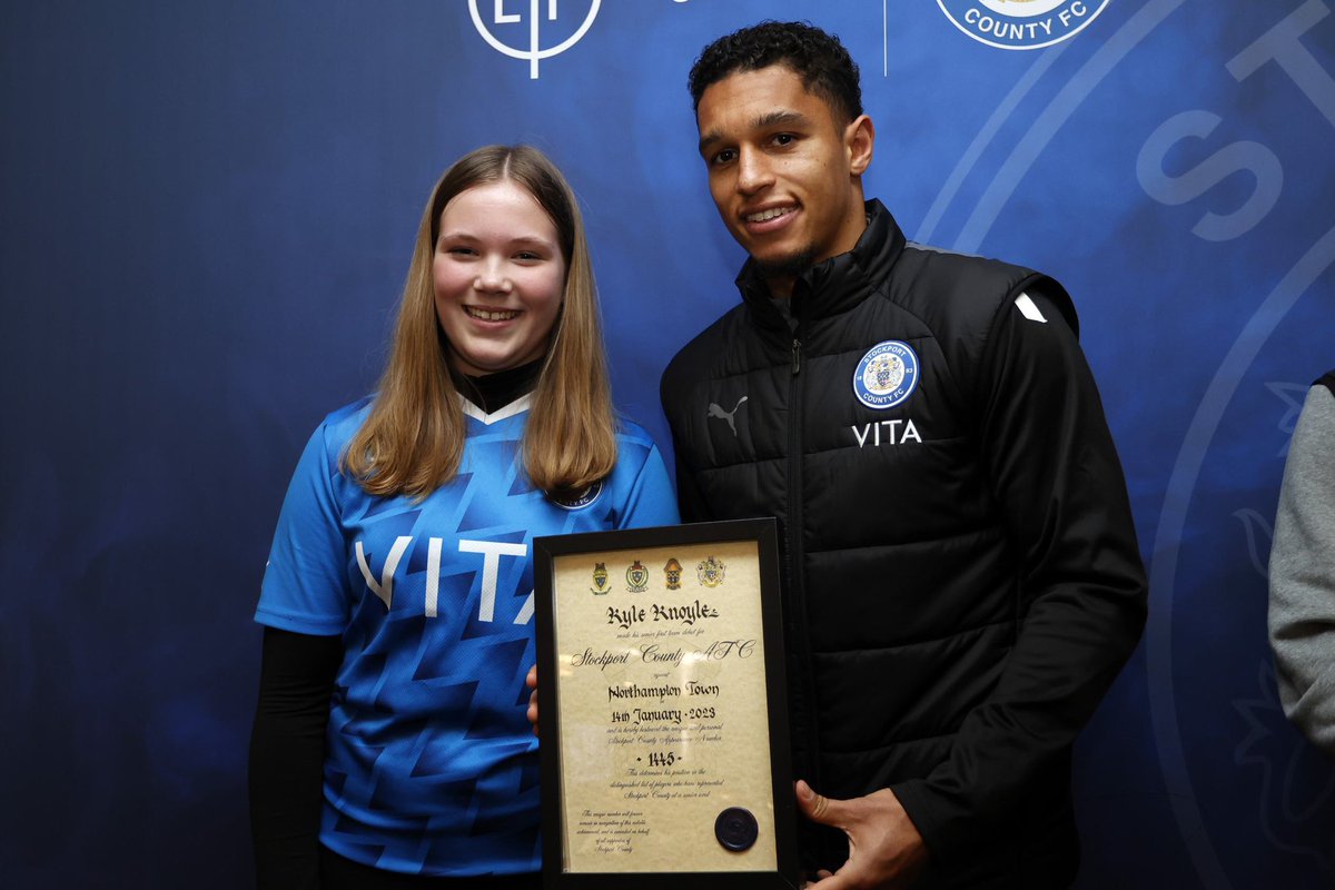 Kyle Knoyle was presented with his certificate at Edgeley Park on the 10/04/23. Photo: Mike Petch. #stockportcounty