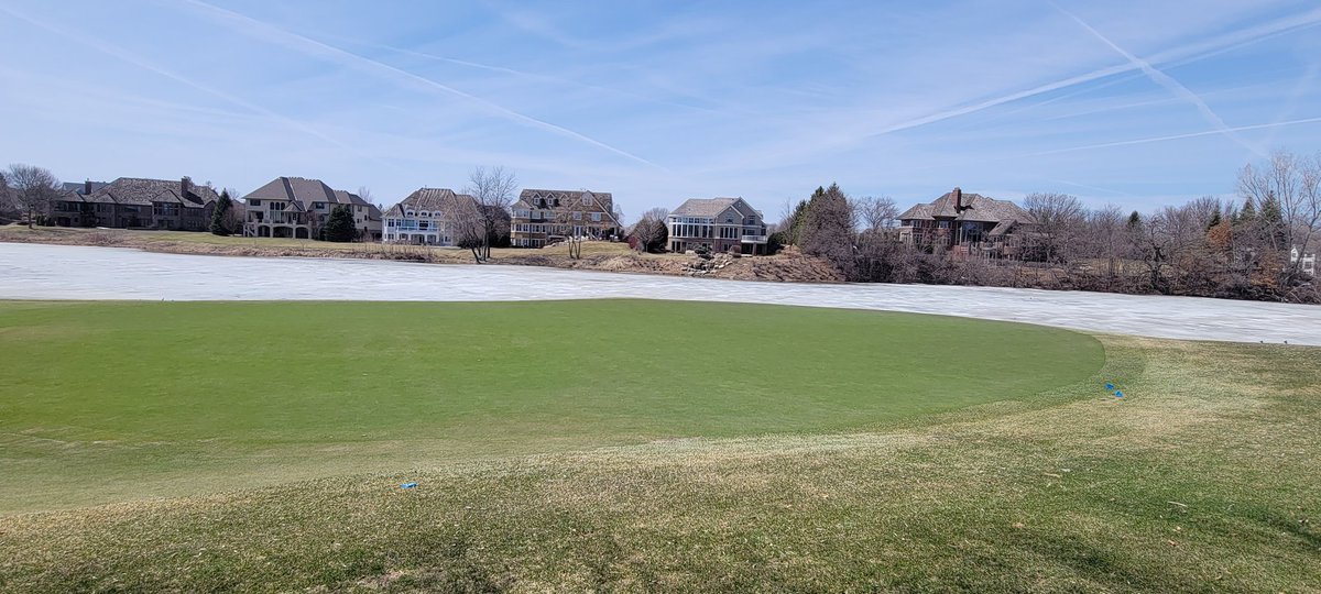 bearpathsup's tweet image. From record snow amounts to record heat!! Irrigation start-up tomorrow. #007 Oh, how I love you.