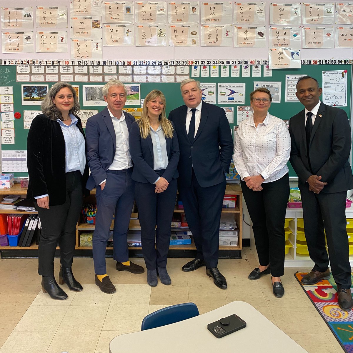 Le LFT a eu le plaisir d'accueillir l'Ambassadeur de France au Canada <a href="/mraillet/">Michel Miraillet</a> avec <a href="/tudoralexis1/">Tudor Alexis</a>, Consul général de France et Hadrien Laroche, attaché culturel. Projets et ambitions ont été partagé à l'occasion de cet échange chaleureux avec <a href="/_BarbaraMartin/">Martin Barbara</a>