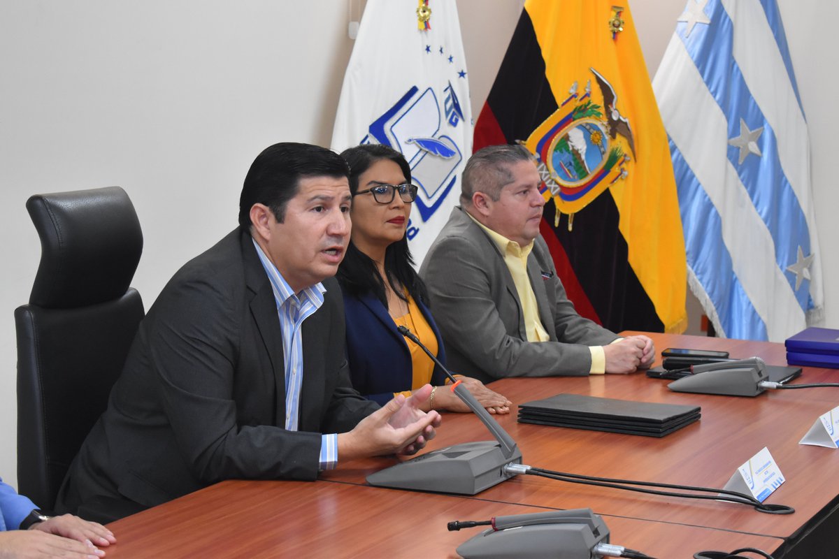 Univer. de Guayaquil on Twitter: