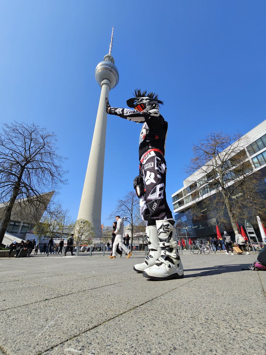 By luck I was there right on time!