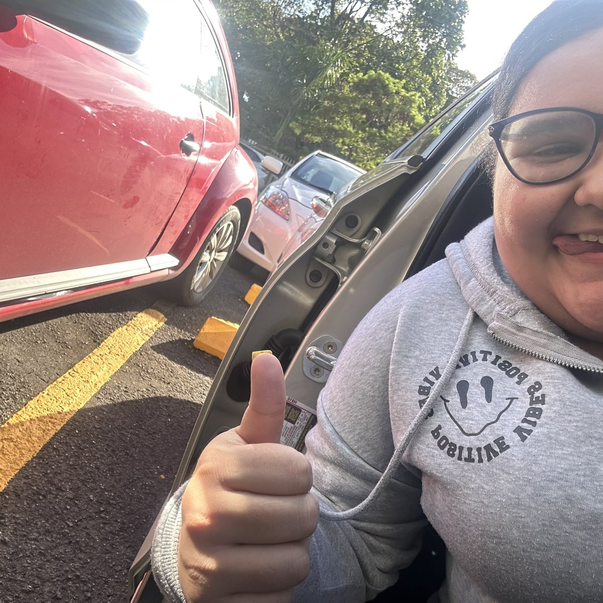 lee23li's tweet photo. ¿Alguien da clases de guiar por Guaynabo? Es que no se si trabajo en Recursos Humanos o en una escuela elemental y son niños guiando. 🤷🏻‍♀️😩 https://t.co/0IYHca2E4G
