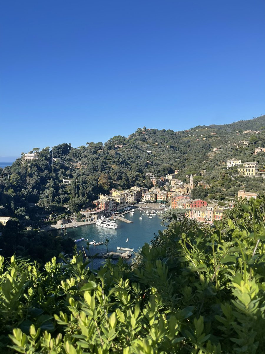 S71S_'s tweet photo. Portofino 💘 https://t.co/pdxN7Wl8zg