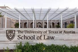 Dehoyosyaviles's tweet photo. Ivonne Aguilera, socia de la firma, asistirá a la reunión de exalumnos de @UTexasLaw  2023 en Austin, Texas. Ivonne se graduó en 2006 del programa de maestría en Derecho (LL.M) de la Escuela de Derecho, intensificando su especialización en derecho societario y de los negocios. https://t.co/wGTk9IWY5x