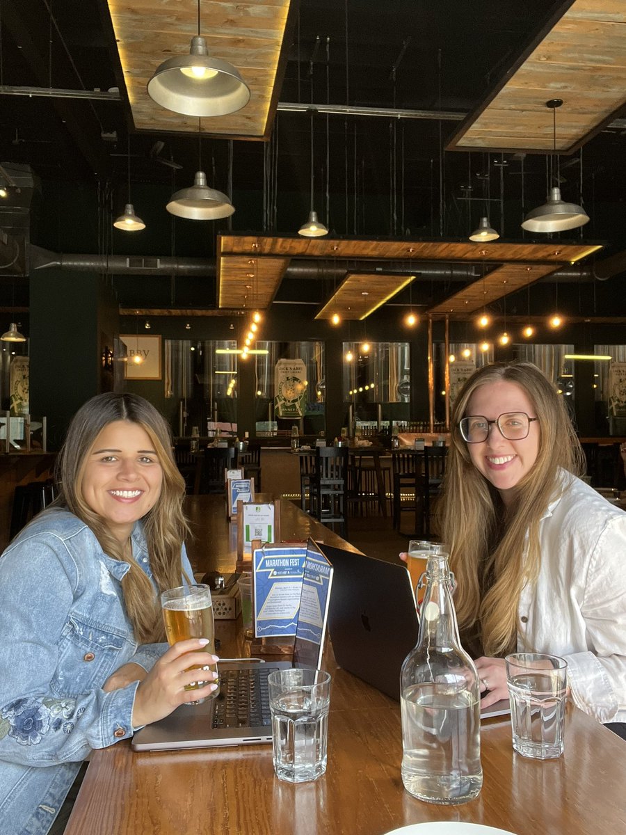 Just another day hanging with my bestie building our dream business while chillin at a brewery 💁🏼‍♀️💁🏽‍♀️

Being your own boss = doing whatever you want 

(Don’t worry about the stress dreams 😅)

📍<a href="/JacksAbby/">Not jacks abby</a>