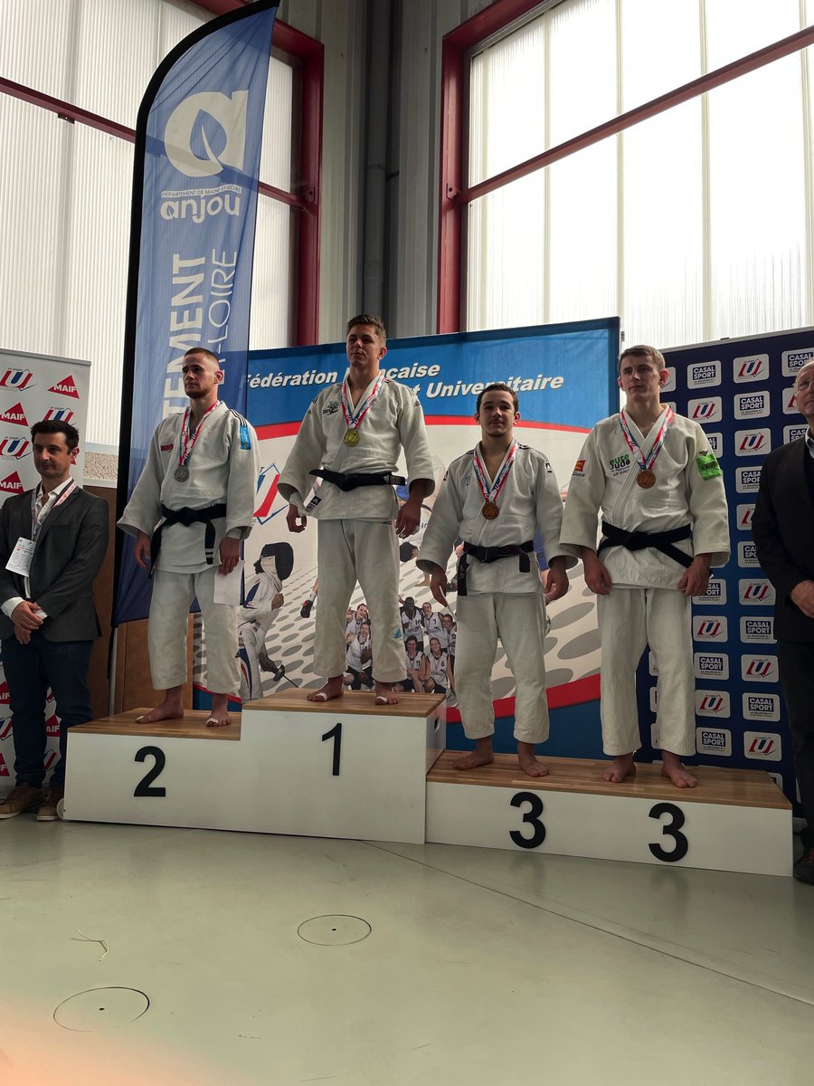 Polytech Sorbonne (@polytechsorbonn) on Twitter photo Théau Giallurachis, étudiant à <a href="/PolytechSorbonn/">Polytech Sorbonne</a>
a décroché le titre de #ChampiondeFrance Universitaire. Il gagne ainsi sa qualification pour le Championnat d’Europe Universitaire qui aura lieu du 20 au 23 juillet à Zagreb !
Bravo !
polytech.sorbonne-universite.fr/actualites/the… Théau Giallurachis, étudiant à <a href="/PolytechSorbonn/">Polytech Sorbonne</a>
a décroché le titre de #ChampiondeFrance Universitaire. Il gagne ainsi sa qualification pour le Championnat d’Europe Universitaire qui aura lieu du 20 au 23 juillet à Zagreb !
Bravo !
polytech.sorbonne-universite.fr/actualites/the…