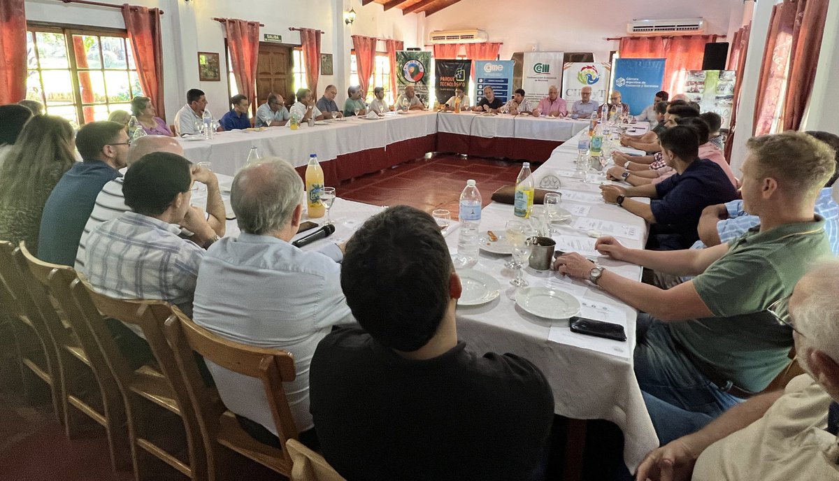 #AHORA La Comisión Directiva de la CEM se reúne en #JardinAmerica con representantes de todos los sectores de la provincia de Misiones