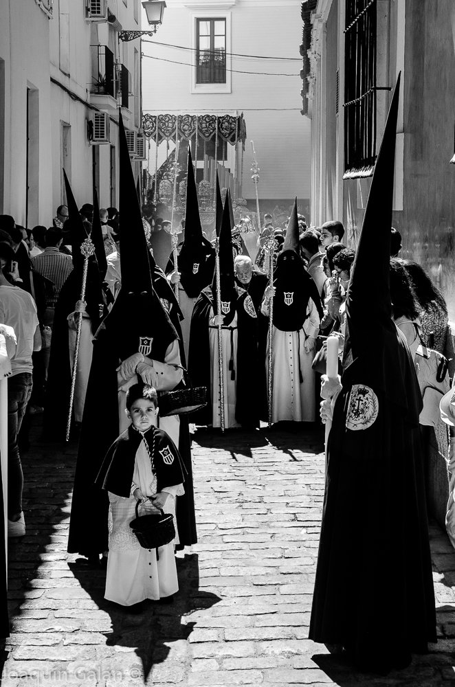 JoaquinGalanEs's tweet image. .@Jesus_Despojado Despojado Salida Procesional de #JesúsDespojado
#Sevilla #TDSCofrade
#SemanaSanta2023 #SSantaSevilla23 #SemanaSantaSevilla2023
#DomingoDeRamos #SSantaSevilla23
#blancoynegro #blancoynegrofotografia