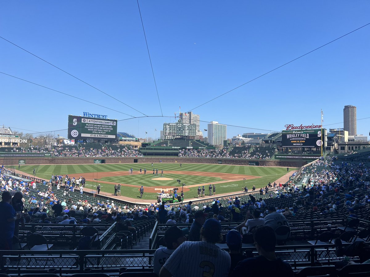 Making the most of this Spring Break. #whereiroot <a href="/ROOTSPORTS_NW/">ROOT SPORTS™ | NW</a> #GoMariners