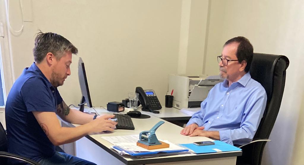 TomasMarisco's tweet photo. Reunión con Guillermo Howard, director nacional de Gestión de Fondos Fiduciarios del @MindeTransporte, con el objetivo de avanzar en cuestiones referidas al fondo compensador.
Gracias  por su predisposición!
🔹️El transporte público  es una prioridad! https://t.co/dSTAjD2HWt