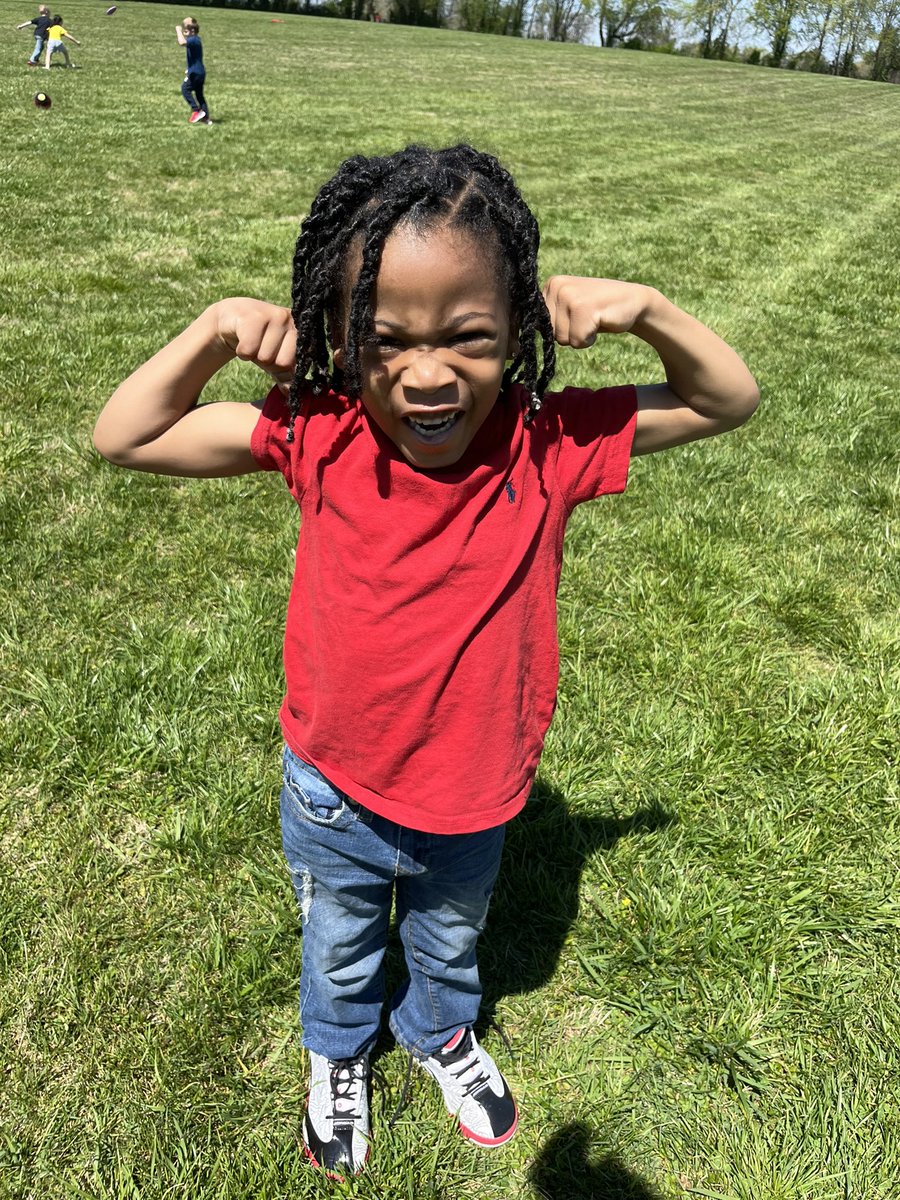 Suns out, guns out… or somethin like that 💪🏼💪🏼