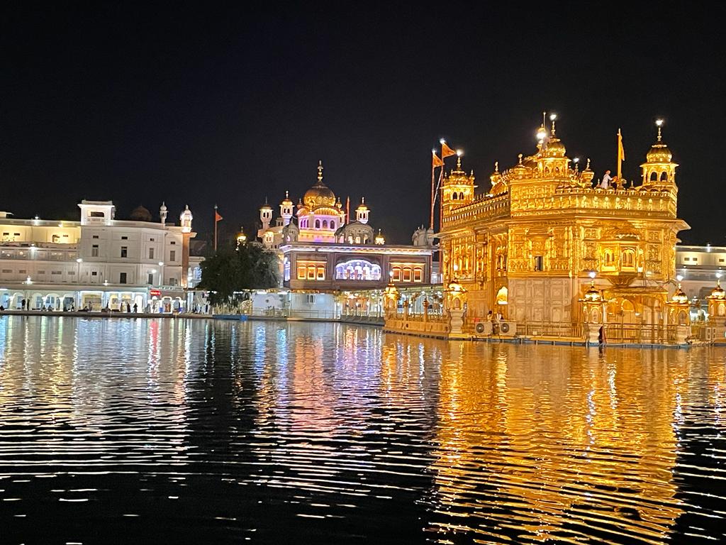 baath_05's tweet photo. ਜਿਸ ਕੇ ਸਿਰ ਉੱਪਰ ਤੂੰ ਸੁਆਮੀ
ਸੋ ਦੁੱਖ ਕੈਸਾ ਪਾਵੈ।। https://t.co/q2BAnJSuxr