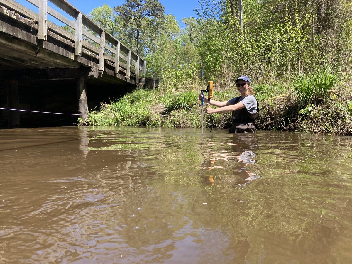 hfajardo9's tweet photo. On week 15 of the year, #PhosphorusWeek! 

We collected samples and measurements with @JuliaMaeHarriso at the NC TBL. These data will be used in our #phosphorus modeling project with @NatalieGNelson and @STEPS_STC! https://t.co/h5zqdsJvn6