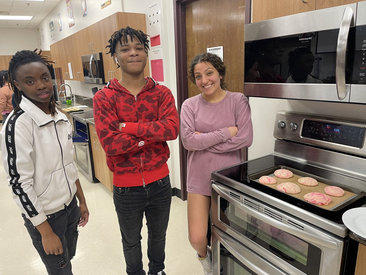Intro to Culinary: Dessert Day! Period 4 created some great cookies!