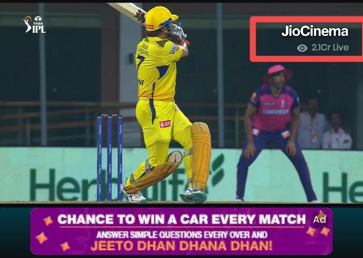 itz_yogi_71's tweet photo. Again a thriller match 💓👊💥
#2.2cr
#Dhoni #dhoni200 #Finiser #Yarker #sandeepsharma #Jaddu #MSDhoni𓃵 #CSKvsRR https://t.co/f5j09RPgZs