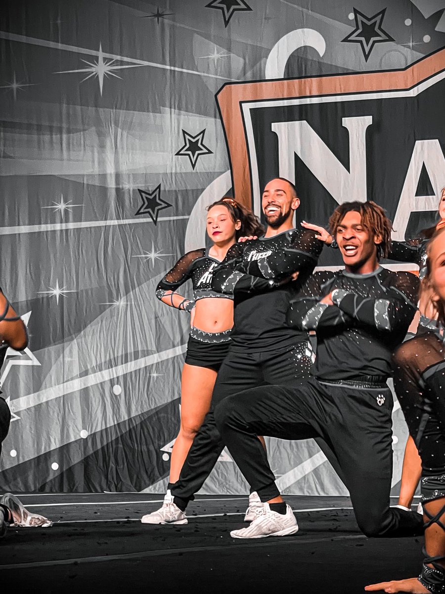 iAmXclusive1's tweet photo. Excited to get on the mat one more time with the dream team @CA_EmpireC4ts 🔥 @CA_CharlotteNC https://t.co/PIK3ceUD9j