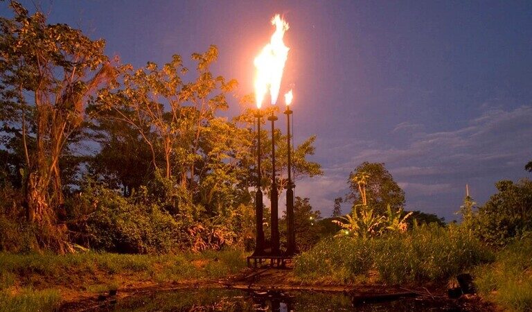 Ecuador banned gas flaring over a year ago. Why is it still happening? news.mongabay.com/2023/04/ecuado…