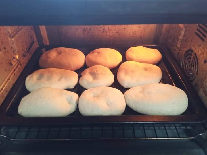 Tsomospatria's tweet photo. #Lanus🌞🇦🇷 
👉Merendero Padre Celestial realizó una rica merienda para estas pascuas con unos panes caseros , rosca de pascuas, huevitos de pascuas y conejo de pascuas. 
#MabelPared
#TSP
#AnaliaIraola
#JavierNevchisci
#CarinaOcaranza
#porquemejoresdarquerecibir
#TSPLanus✌️💪☀️🇦🇷 https://t.co/WTbBHwNk51
