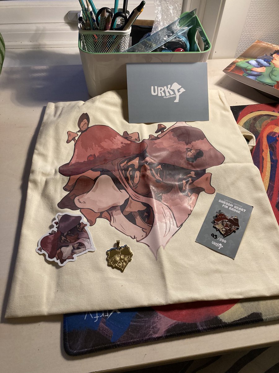 Finally got home to pick this up from the post office and ot looks sooo goood! I loveee itt!