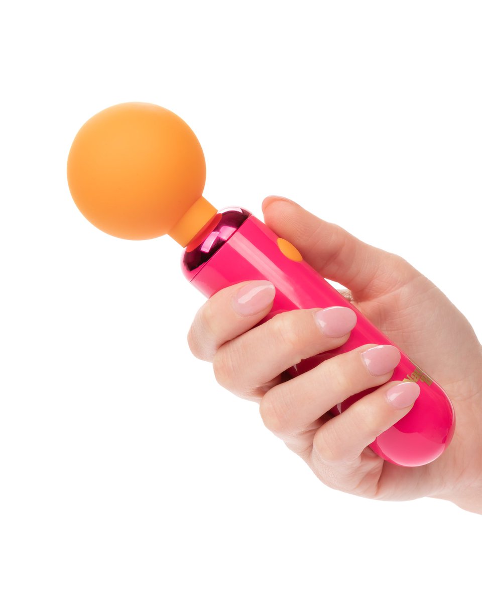 RealNaughtyBits's tweet photo. Have a pep rally in your pants with our new Home Cumming Queen wand! This high-intensity personal massager will make you scream for the home team with its 10 vibration functions and flexible silicone head! Available now from Naughty Bits and @calexotics! https://t.co/MEC9RlkzLA