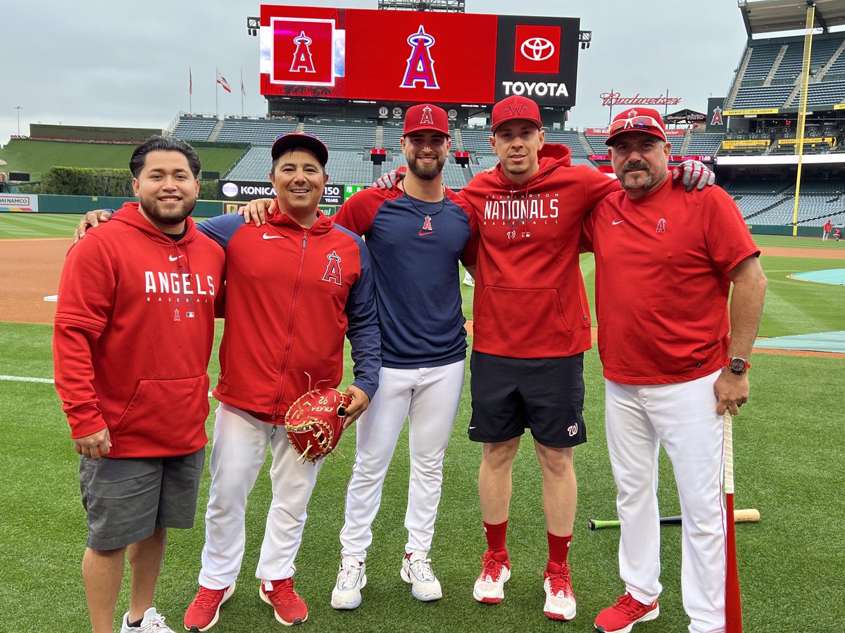 Benji_Gil30's tweet photo. ⁦@Mexicanos_MLB⁩ ⁦⁦@mexicanosenMLB⁩ ⁦@MLB_Mexico⁩ coincidimos miembros de Nuestra Selección Nacional ⁦@WBCBaseball⁩ 2023 y sigue la Harmonía al 💯          #Viva🇲🇽⚾️👊🏼 https://t.co/Wna7xkWvEL