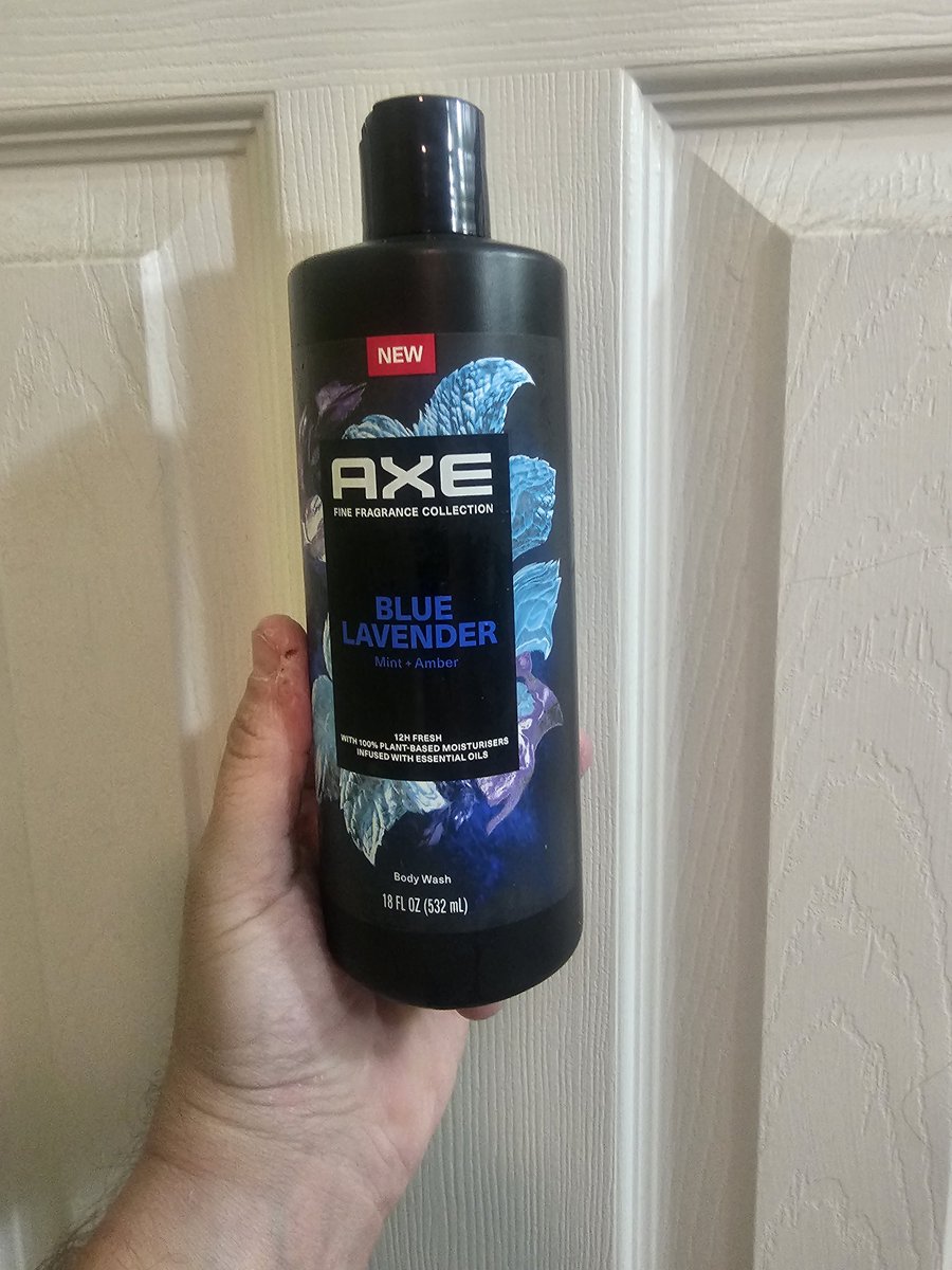 claytew's tweet photo. Dear @AXE, when you name a product please have said smeel of named product in the product. I bought this item thinking I would relax and get ready for bed, instead I get a tingly feeling that makes me feel  awake. #dobetter #nolavender #norelax https://t.co/NKSqbhnlIR