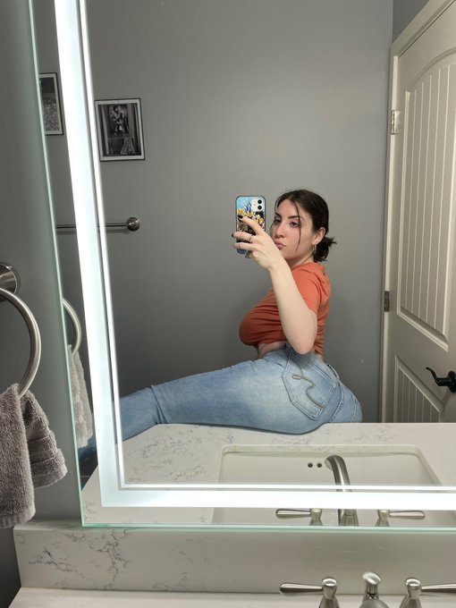 Samantha González (@Saiiyansam) さんのコスプレ作品まとめ (15 件) - Twoucan