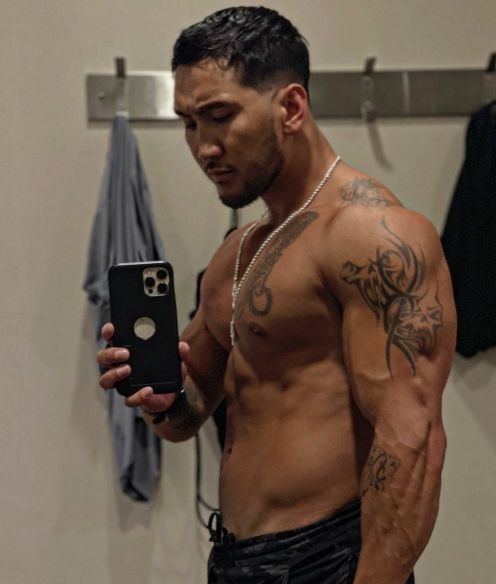 benandtheweight's tweet photo. Get big! https://t.co/bjDVgNGZFy