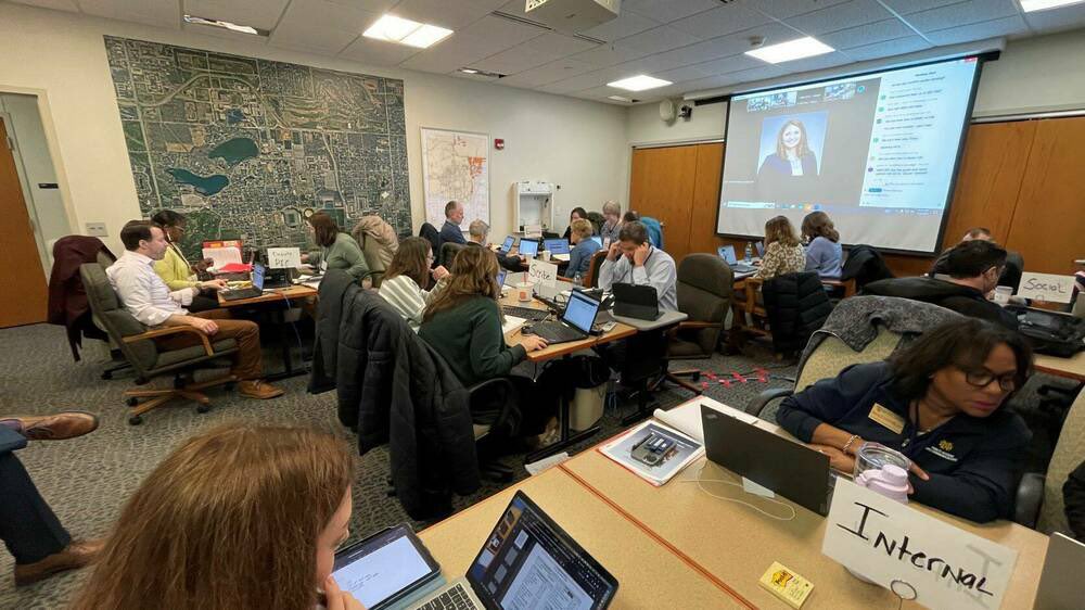On March 8, a cross-functional team of nearly 200 staff members from different corners of campus collaborated as part of a large-scale emergency operations exercise.

Read more here:
ndworks.nd.edu/news/cross-fun…