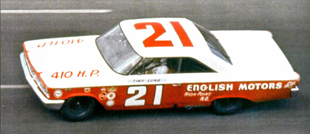 c911hak's tweet image. Today's courtesy car - a fitting homage to Ford's NASCAR Galaxies, perhaps?
#TotalPerformance indeed😊