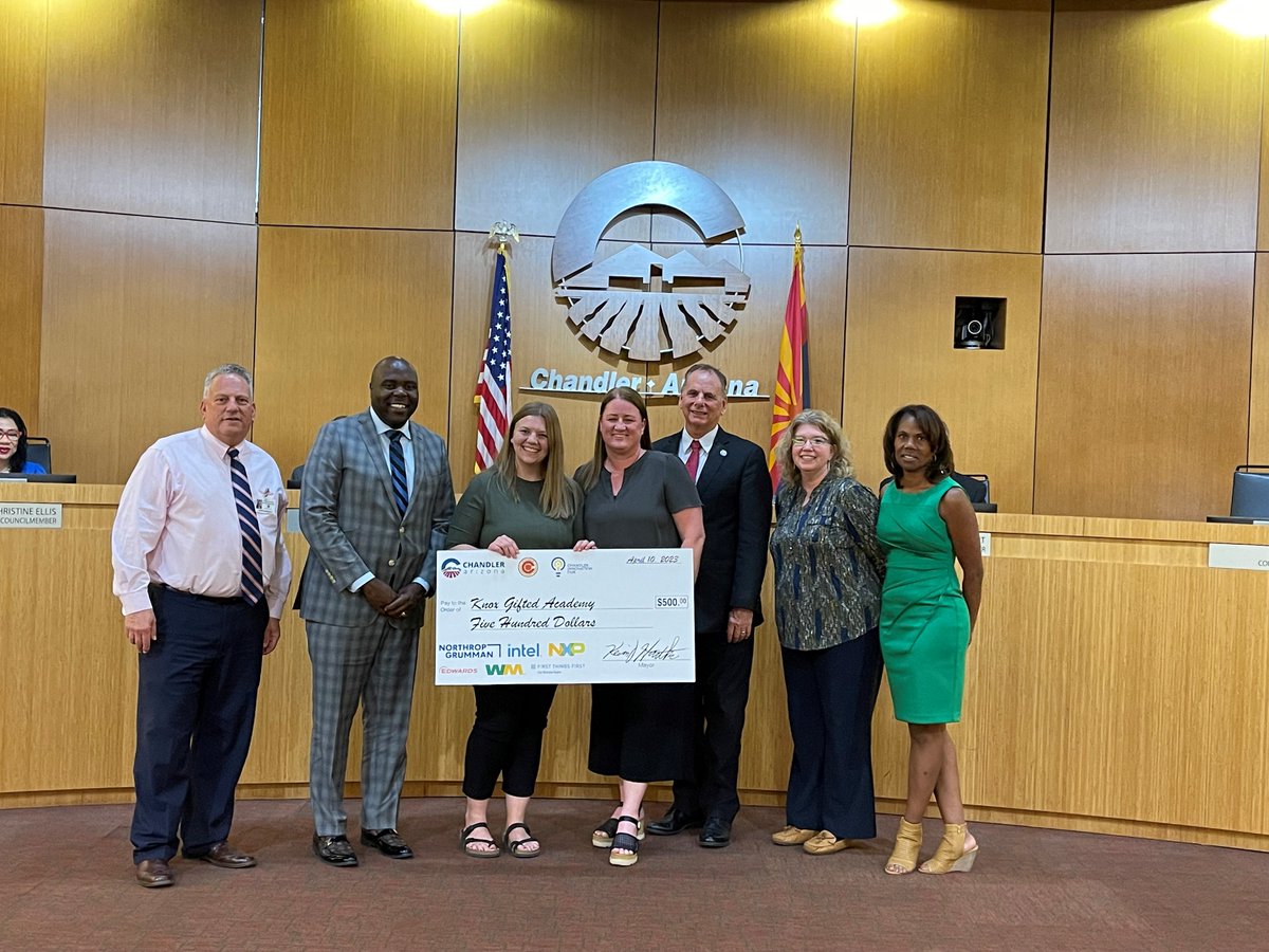 Chandler Unified School District tweet media