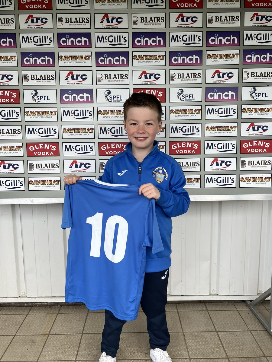 djstu1985's tweet photo. Shot for the stars kid !! #prouddad @MortonCommunity @Morton_FC https://t.co/jKDH62jlbz
