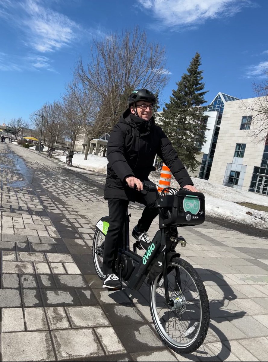 L’essayer c’est l’adopter! J’ai bien hâte d’utiliser le service àVélo pour mes déplacements en ville. <a href="/RTCQuebec/">RTC</a>
