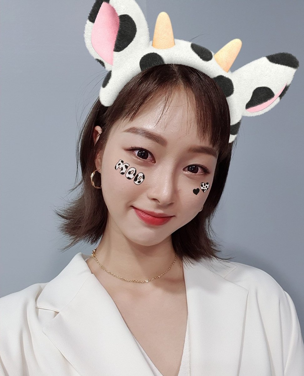 [ Random Post ] 🌼

Hoy les traigo a una linda boyeon vaquita 🤍

#박보연 #PARKBOYEON