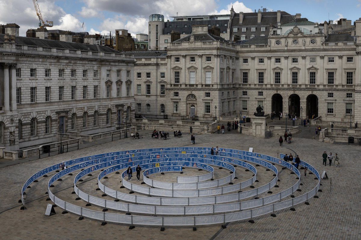 Whorled (Here After Here After Here) by Jitish Kallat
#whorled #hereafterhereafterhere #jitishkallat #somersethouse #somersethouselondon #installation #londonexhibition #londoninstallation #art #londonart #artinlondon #artgallery #strand #neoclassical #neoclassicalarchitecture