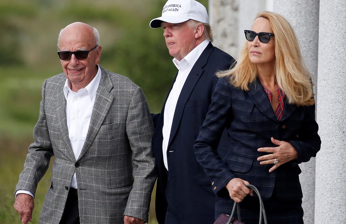 Brian Krassenstein tweet media