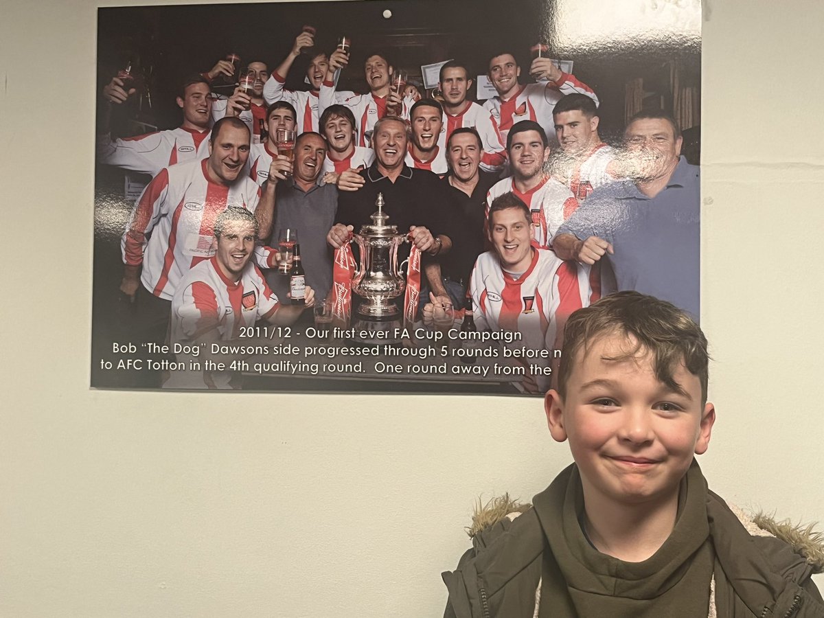 Photo with his grandad tonight down <a href="/HanworthVillaFC/">Hanworth Villa FC</a>