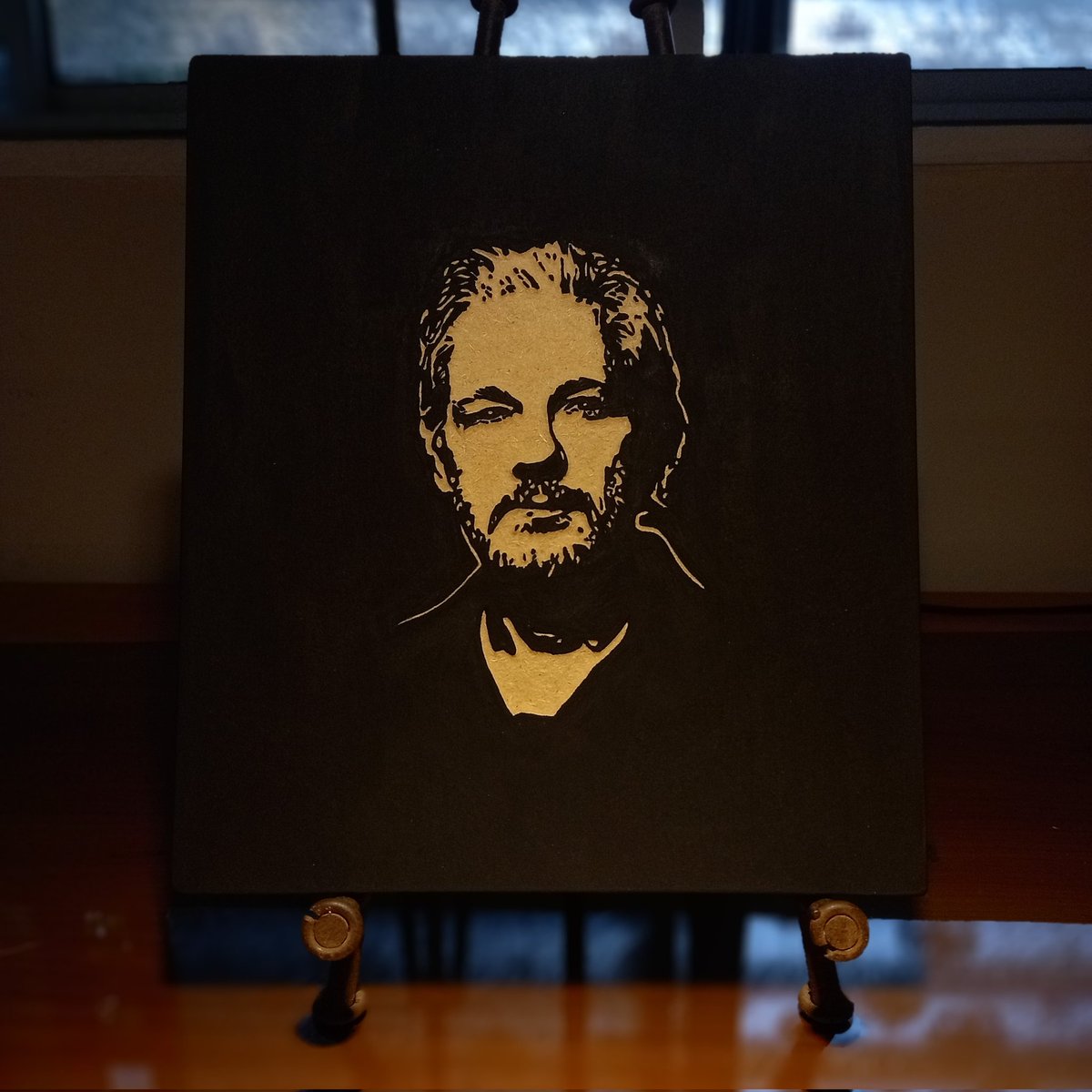 “Nunca en la historia de la humanidad hubo tanta información accesible para conocer la verdad y nunca hubo tanta gente negándose a verla.”

¡¡ Resiste, Julian Assange. !!

instagram.com/talladoymemori…