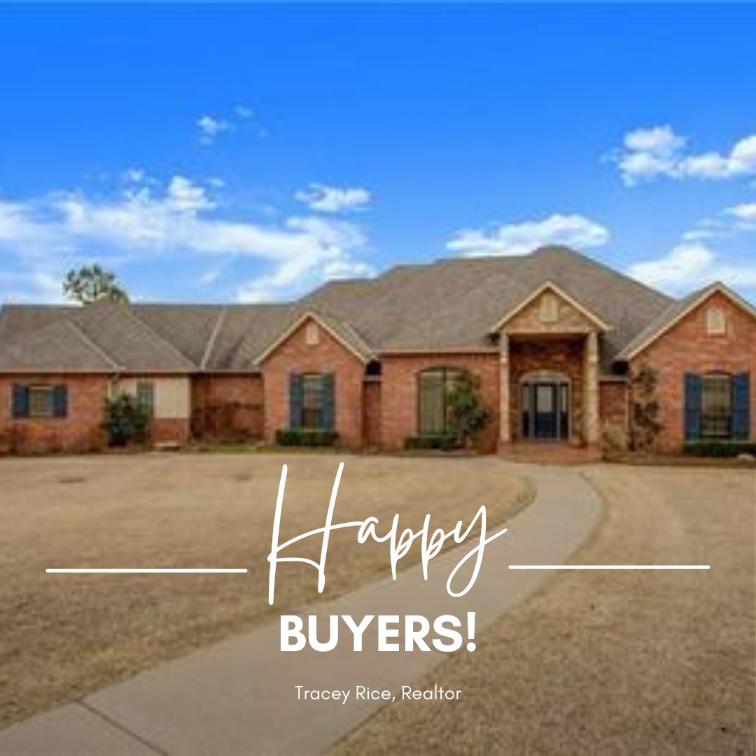 SO excited this sweet family is moving back to Oklahoma 👏! Loved helping them find their next home ❤️

I'd love to help you (or your friends and family) find your next home, too!

Tracey Rice⁠
405-226-3770⁠
traceyrice@kw.com⁠
Keller Williams Central⁠
⁠
#happybuyers