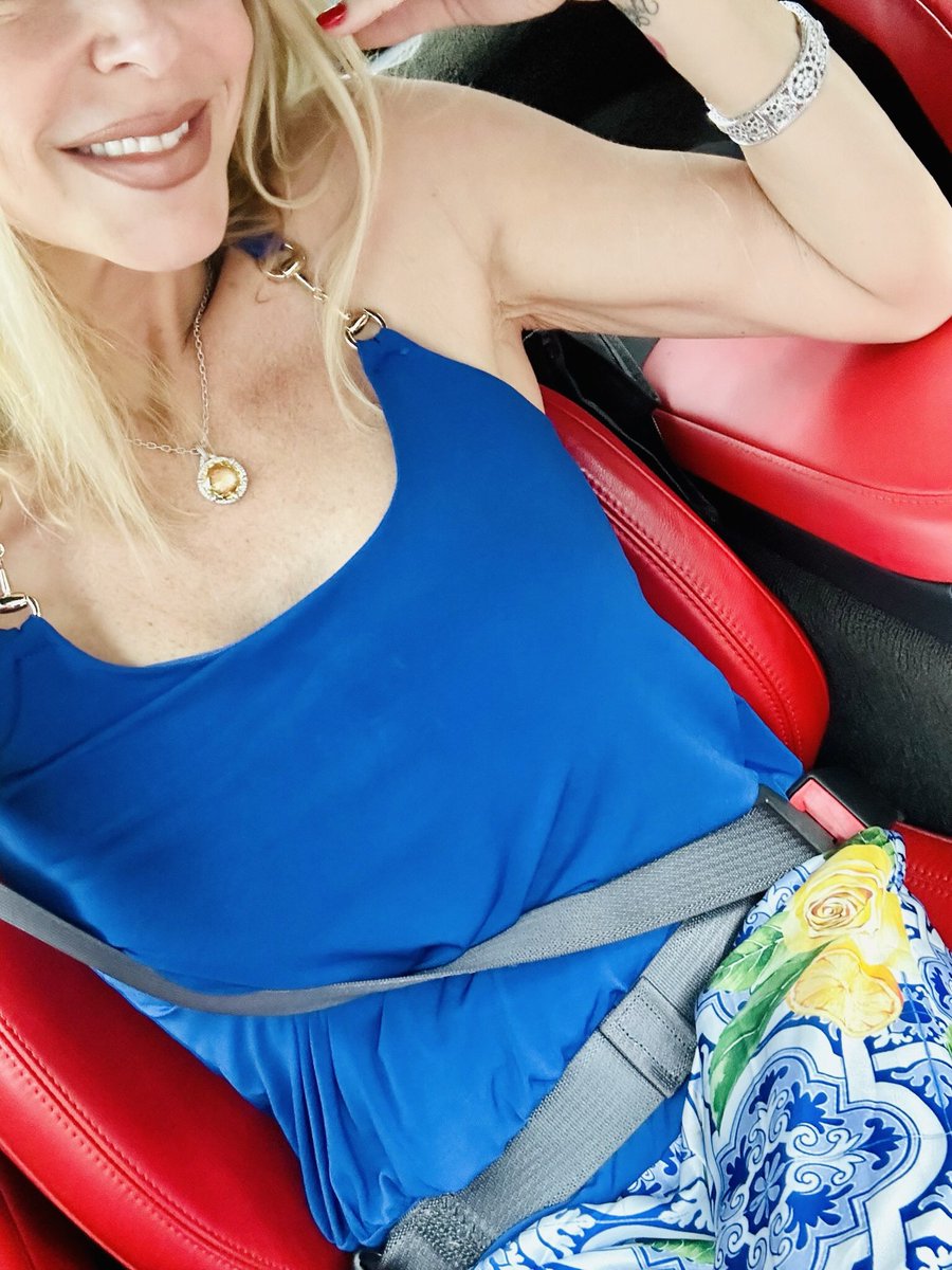 The Sexy Swinger Miami On Twitter I Just Love It When The Interior Of The Vette Matches My